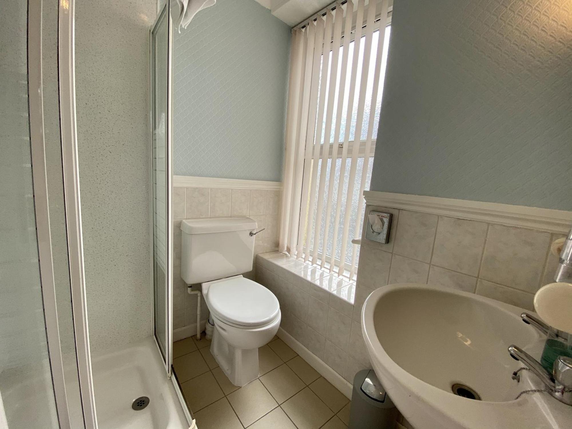 Sunny Bank Guest House Тенби Стая снимка